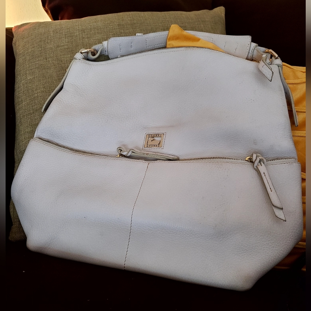 Dooney & Bourke shoulder bag
